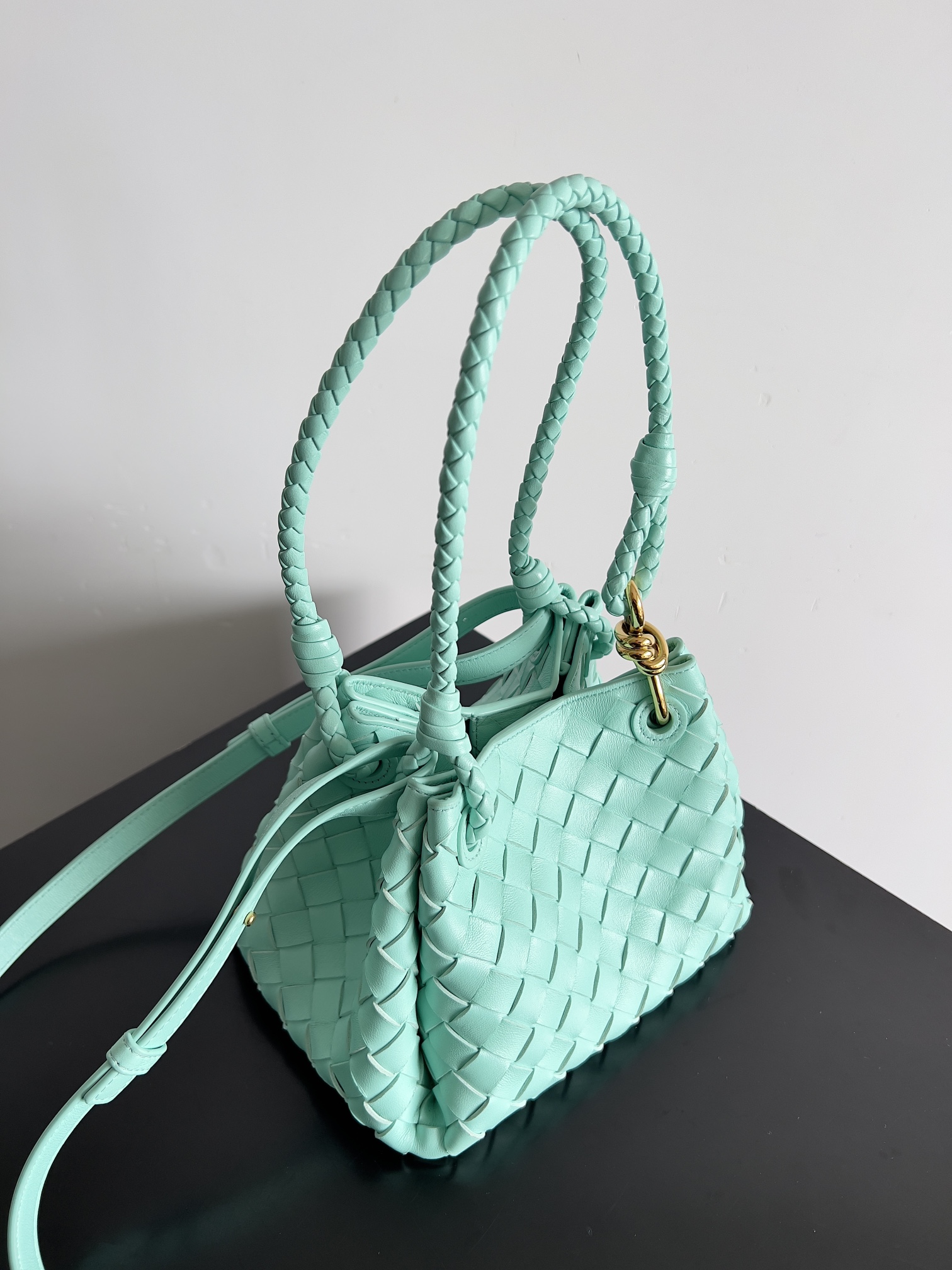bo*te*ga Ve*ne*ta andiamo parachute tote-21*17*16.5cm