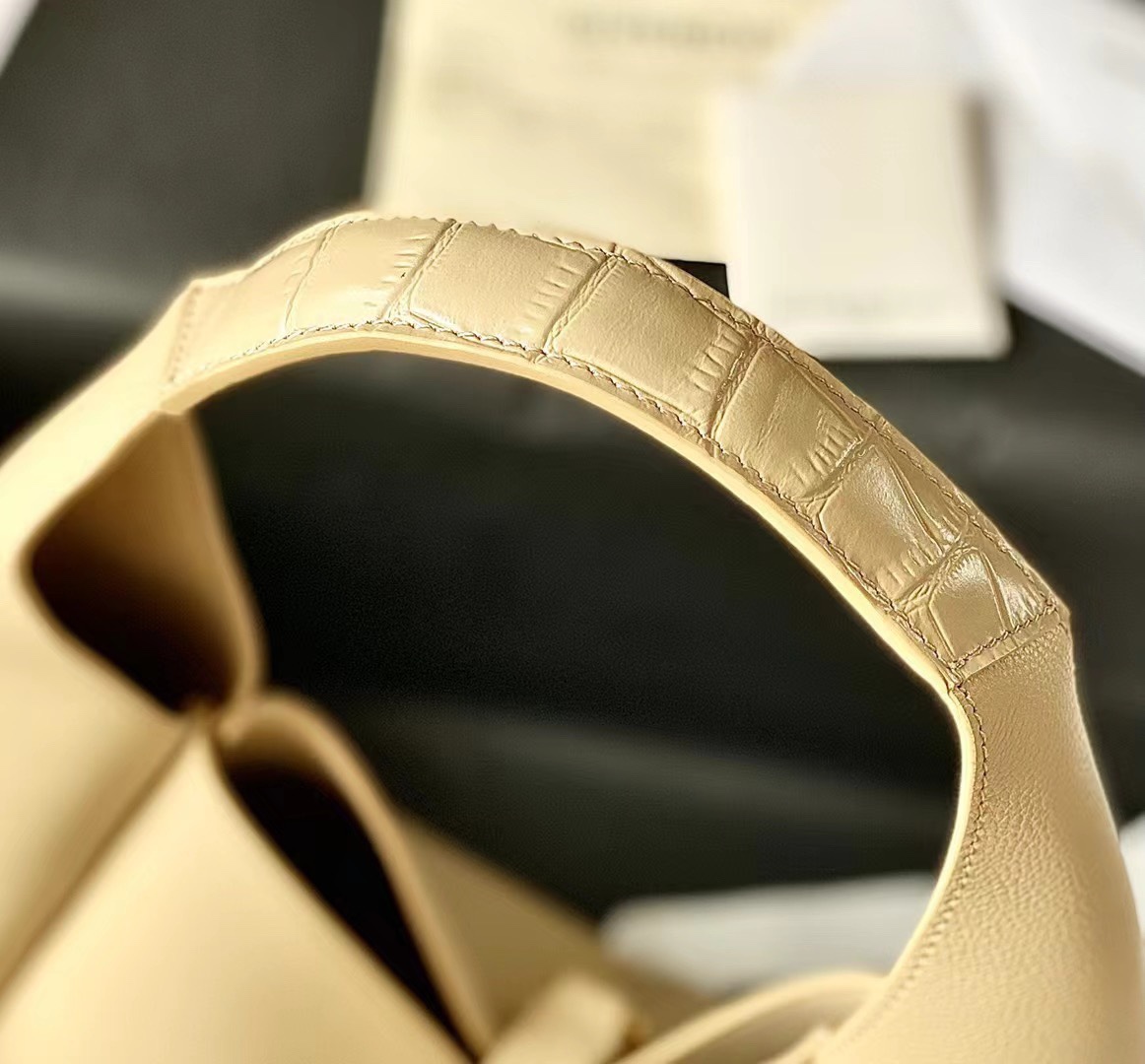 Givenchy G-Hobo Tote-31*15*43CM
