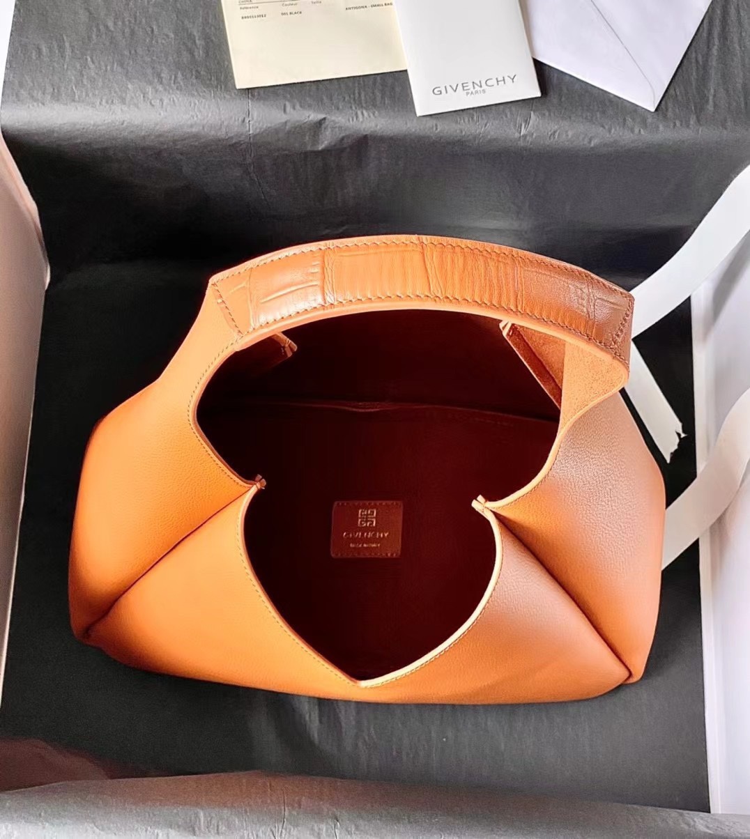 Givenchy G-Hobo Tote-31*15*43CM
