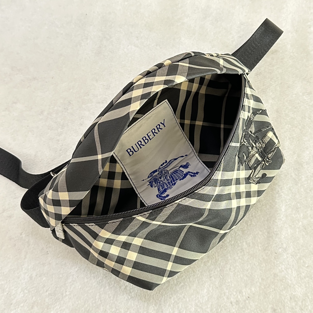 B**rry waist bags-33 x 11 x 18cm