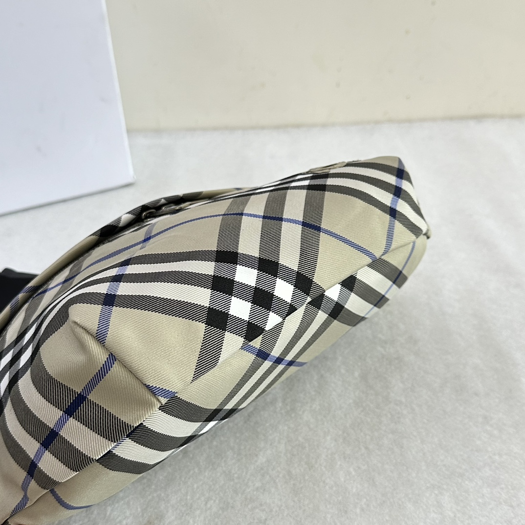 B**rry waist bags-33 x 11 x 18cm