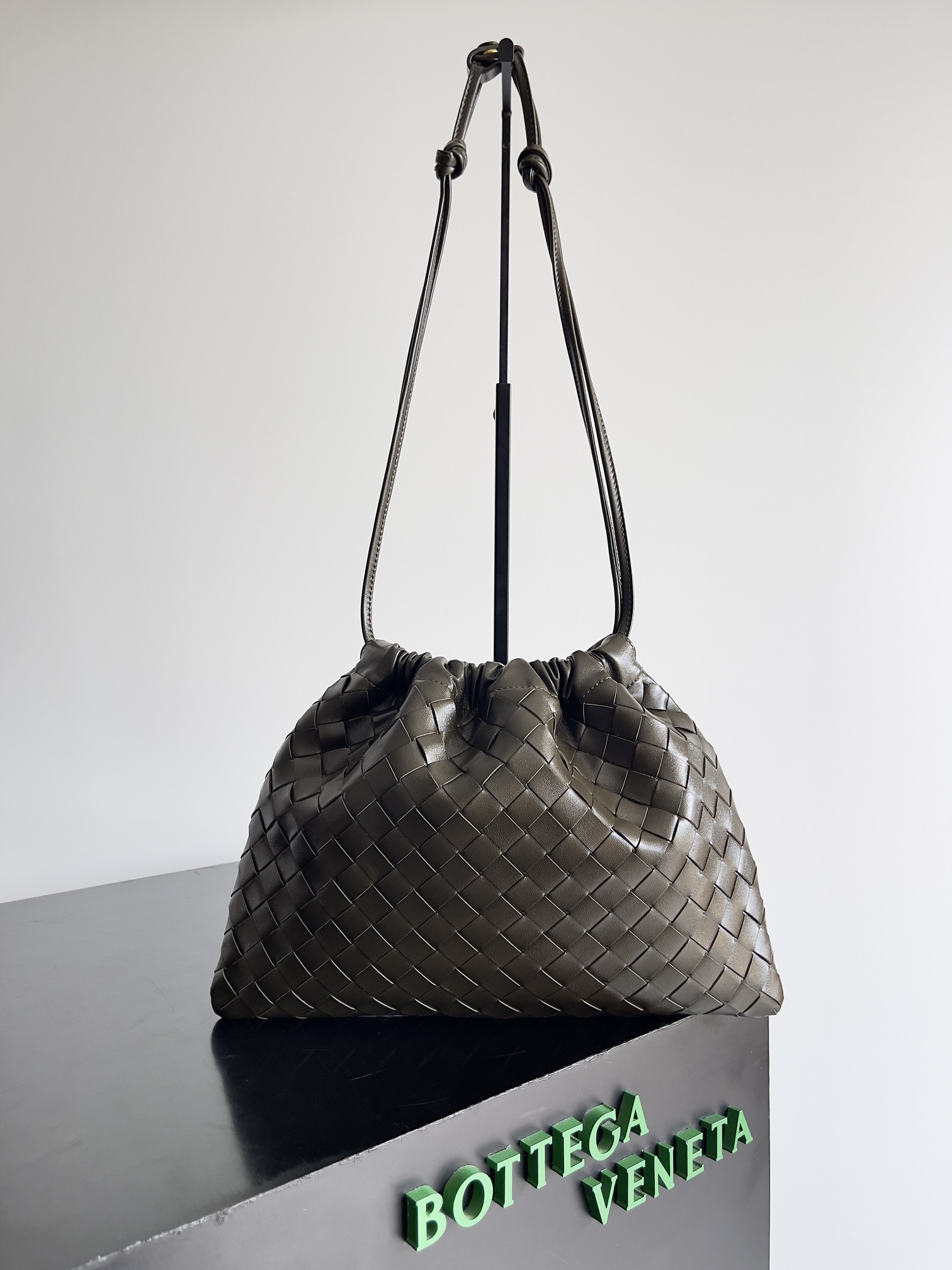 bo*te*ga Ve*ne*ta dustbag-32*23*1cm