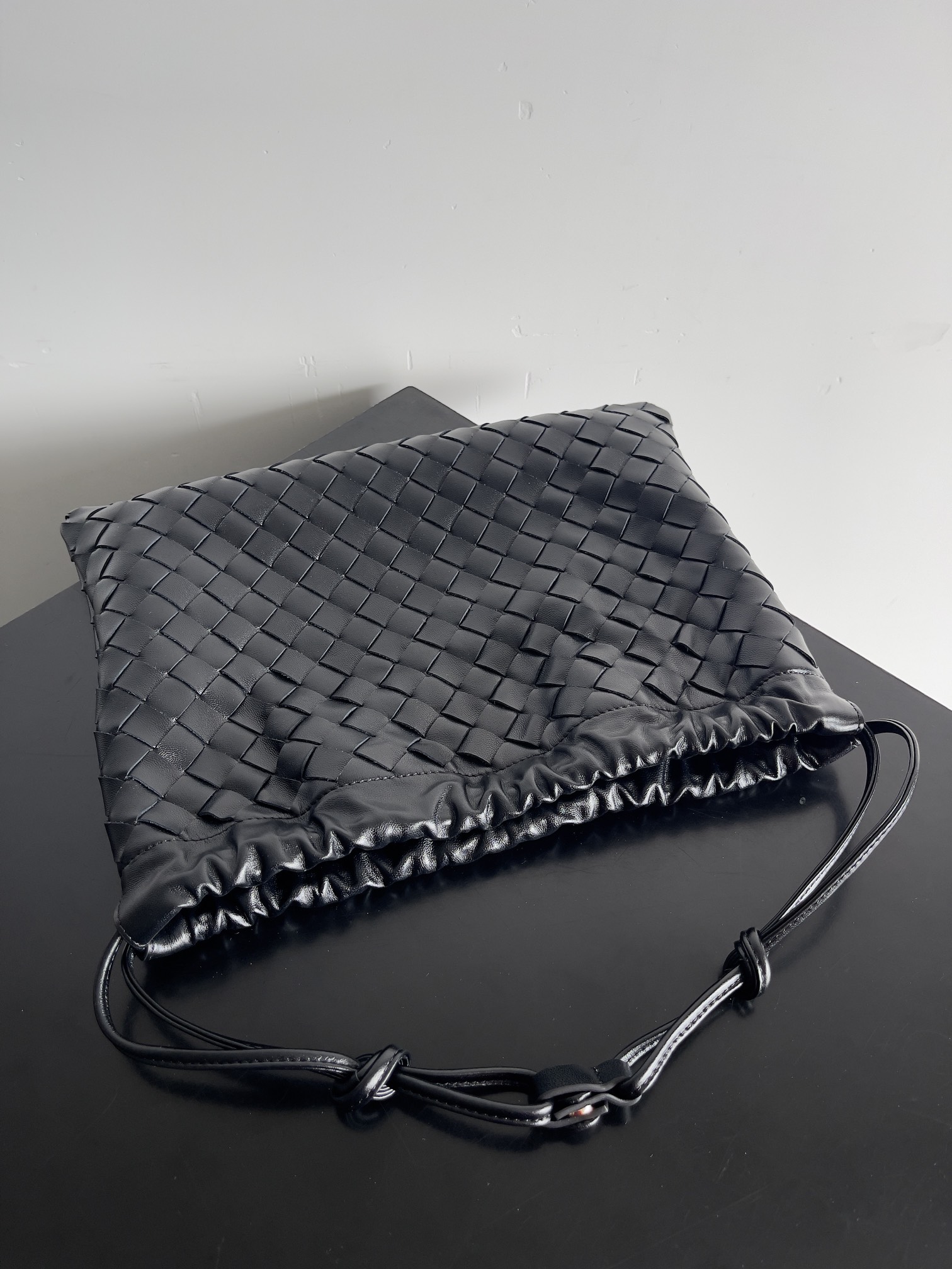 bo*te*ga Ve*ne*ta dustbag-32*23*1cm