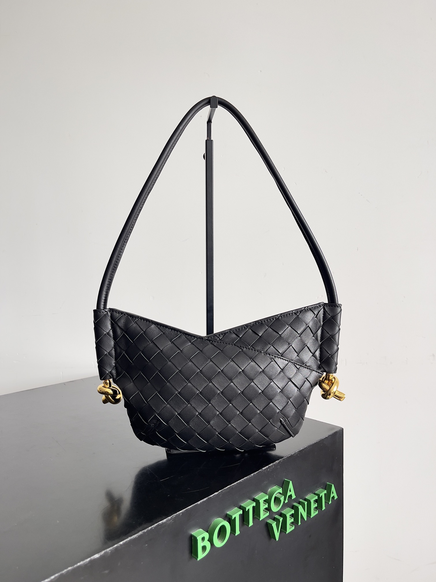 bo*te*ga Ve*ne*ta mini solstce bag-28*18*5cm