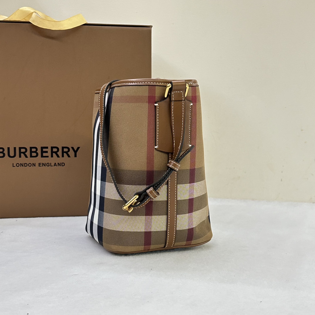 B**rry bucket-17.5 x 10.5 x 20cm