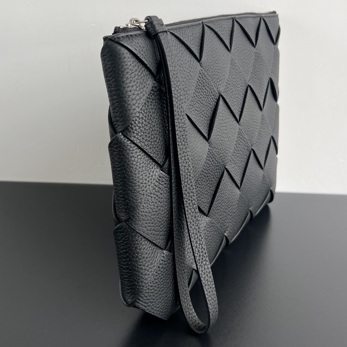 bo*te*ga Ve*ne*ta diago pouch-33x23x2cm