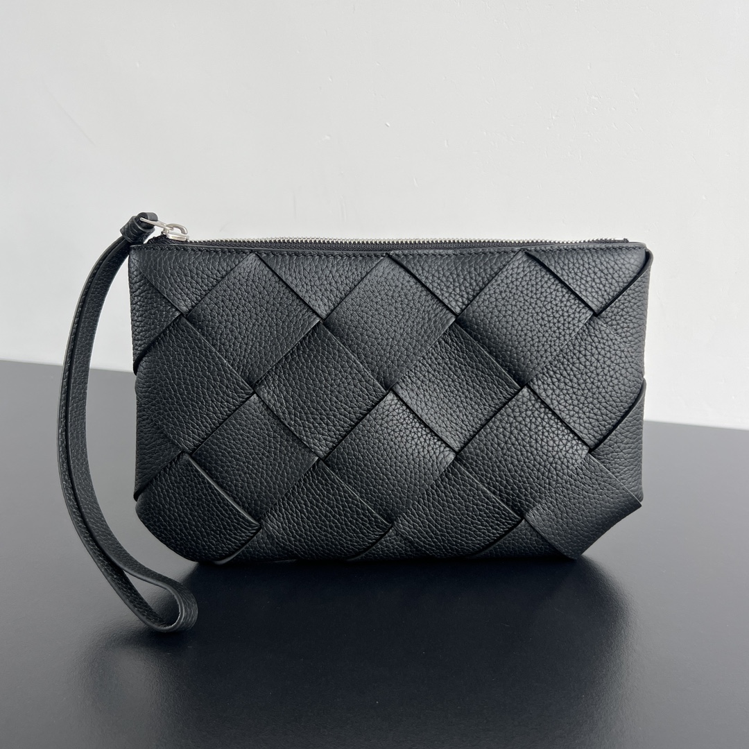 bo*te*ga Ve*ne*ta diago pouch-25x16.5x2cm