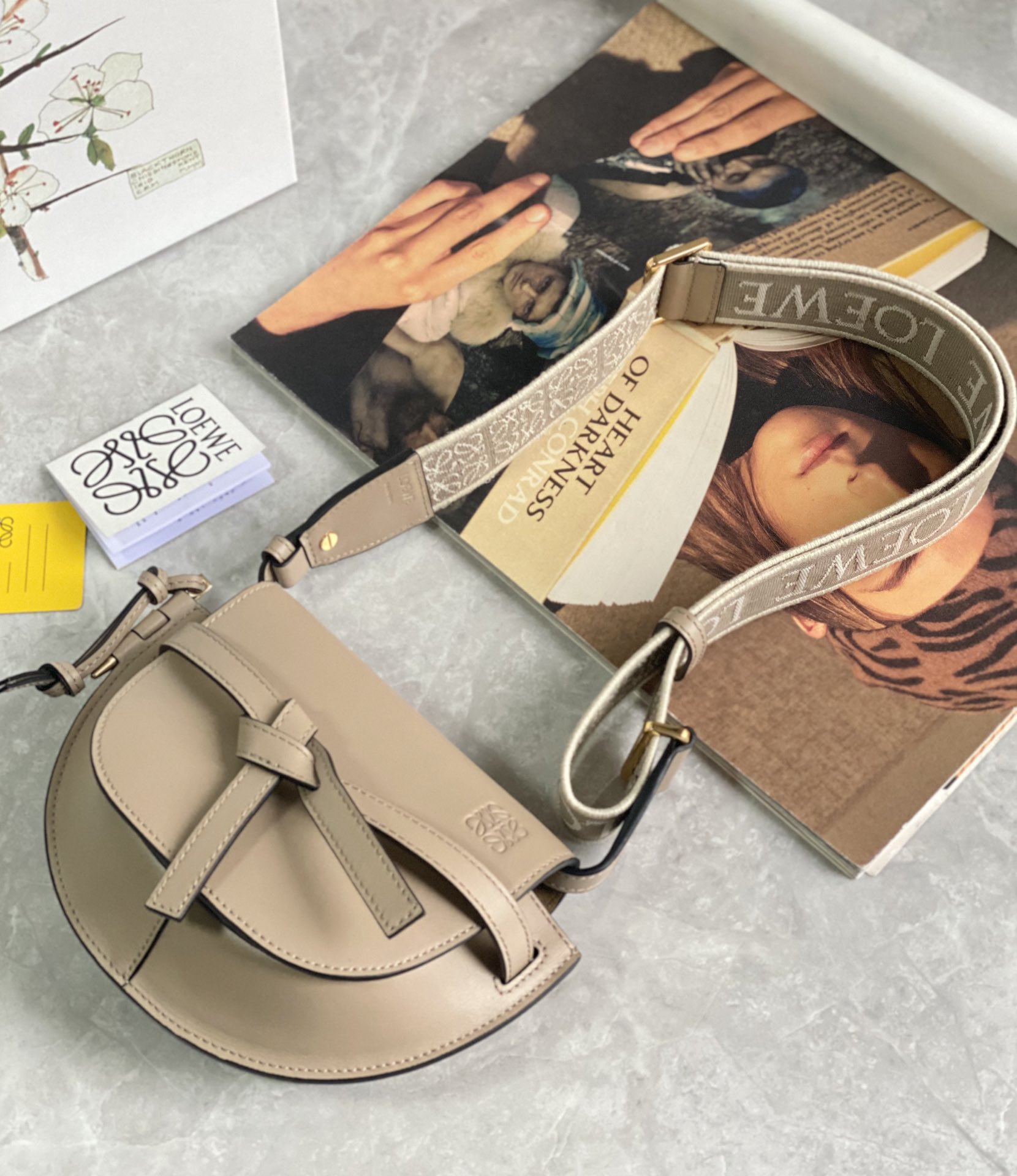 L0ew* mini puzzle gatedual bag-21*12.5*9cm