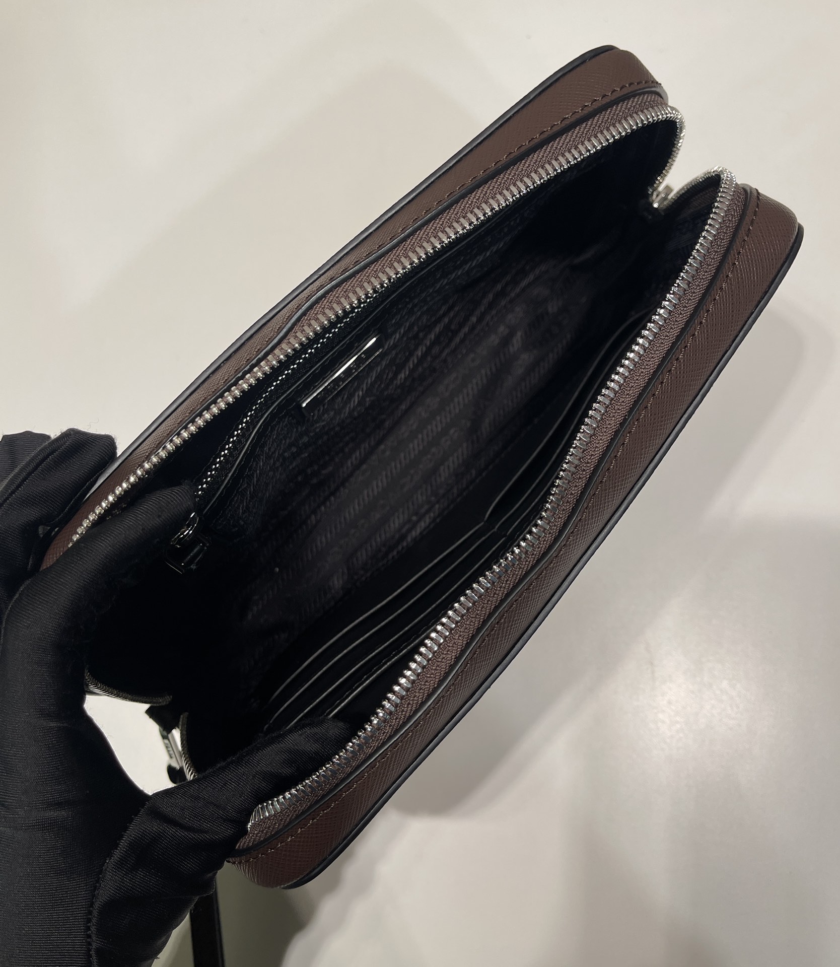 Pra*a 2vf017 pouch-23.5*15.5*6.5cm