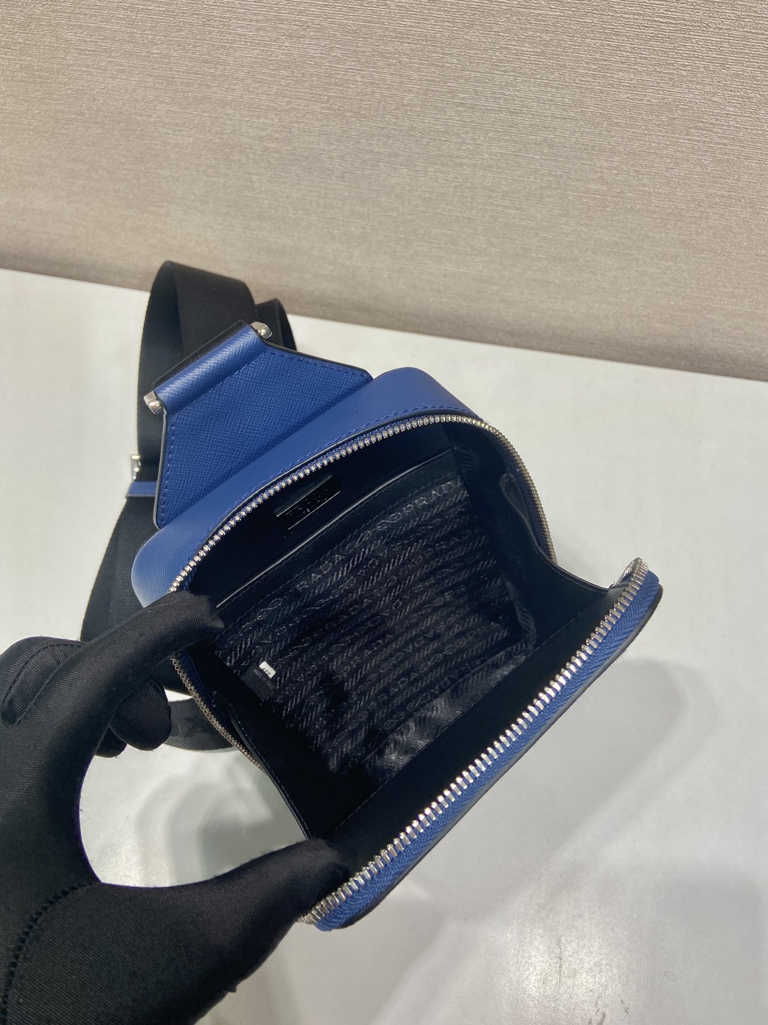 Pra*a 2vz106 Pra*a brique saffiano leather bag-14*20*5cm