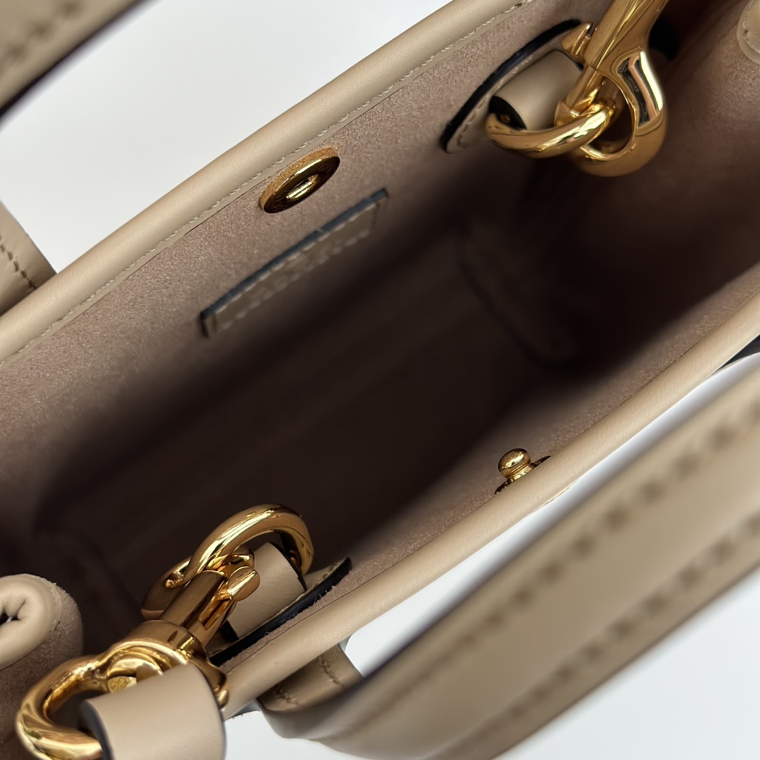 gvc*1 gg S*per mini bag with strap in beige gg leather -20*13*2.5cm