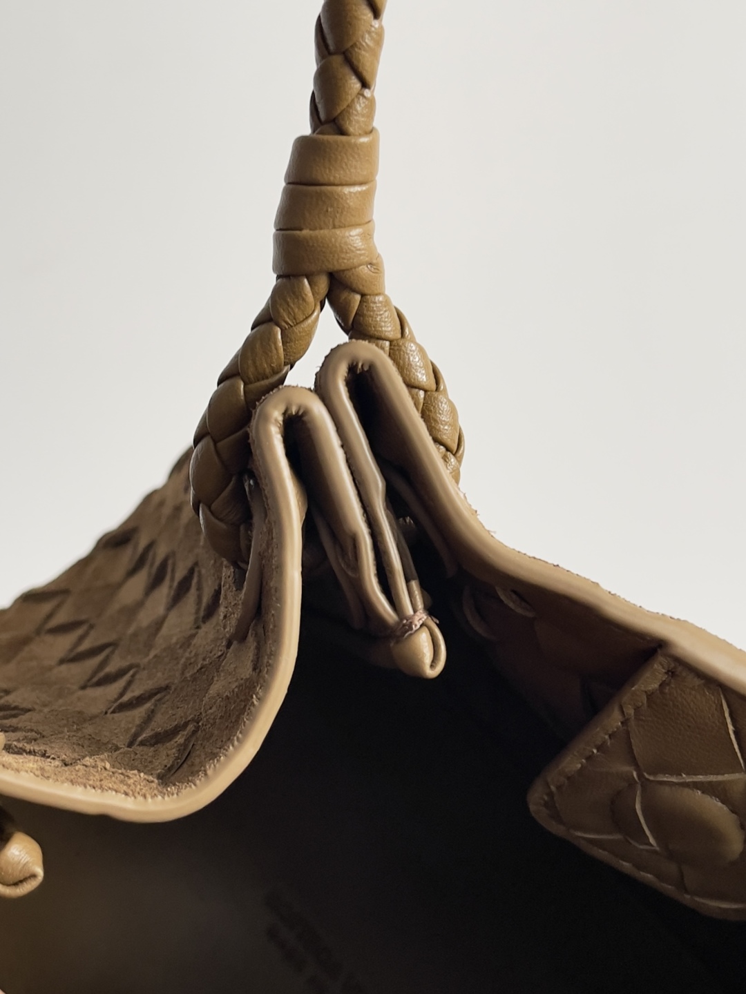 b0tt*ga Ven*ta andiamo parachute tote-21*17*16.5cm