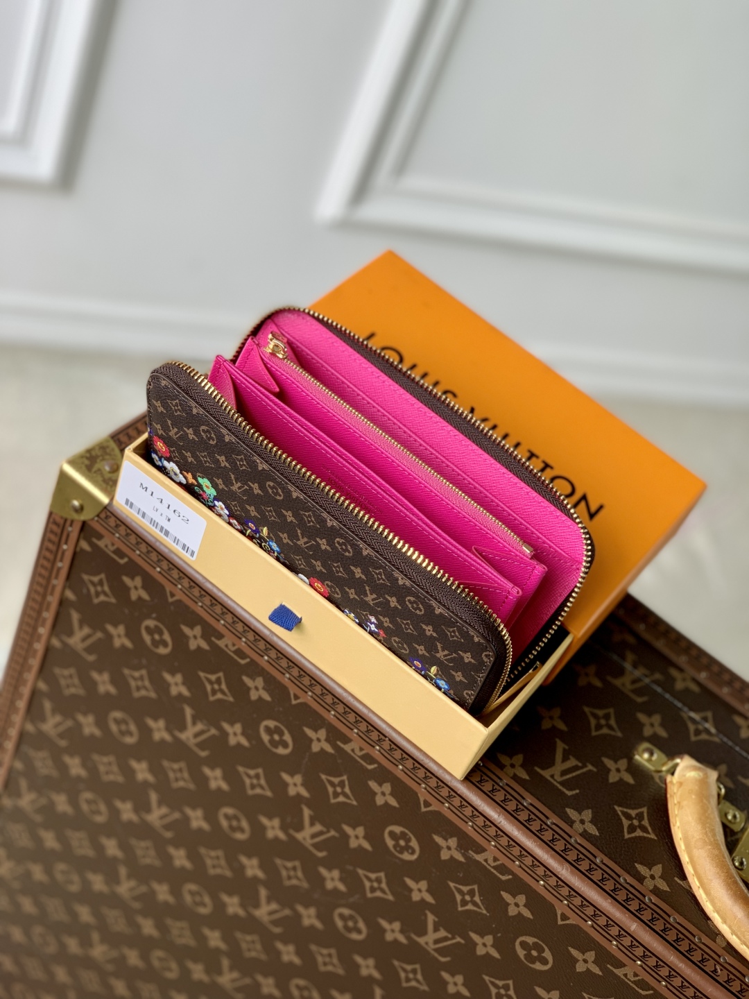 l0vis Vvtt0n wallet-m14162-19.5 x 10.5 x 2.5cm