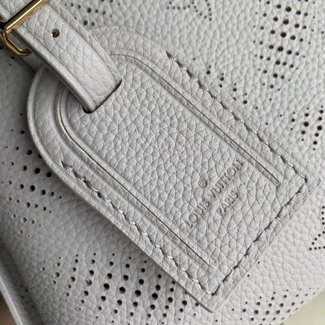 l0vis Vvtt0n mahina hand it all bumbag-m24255-29*18*13cm