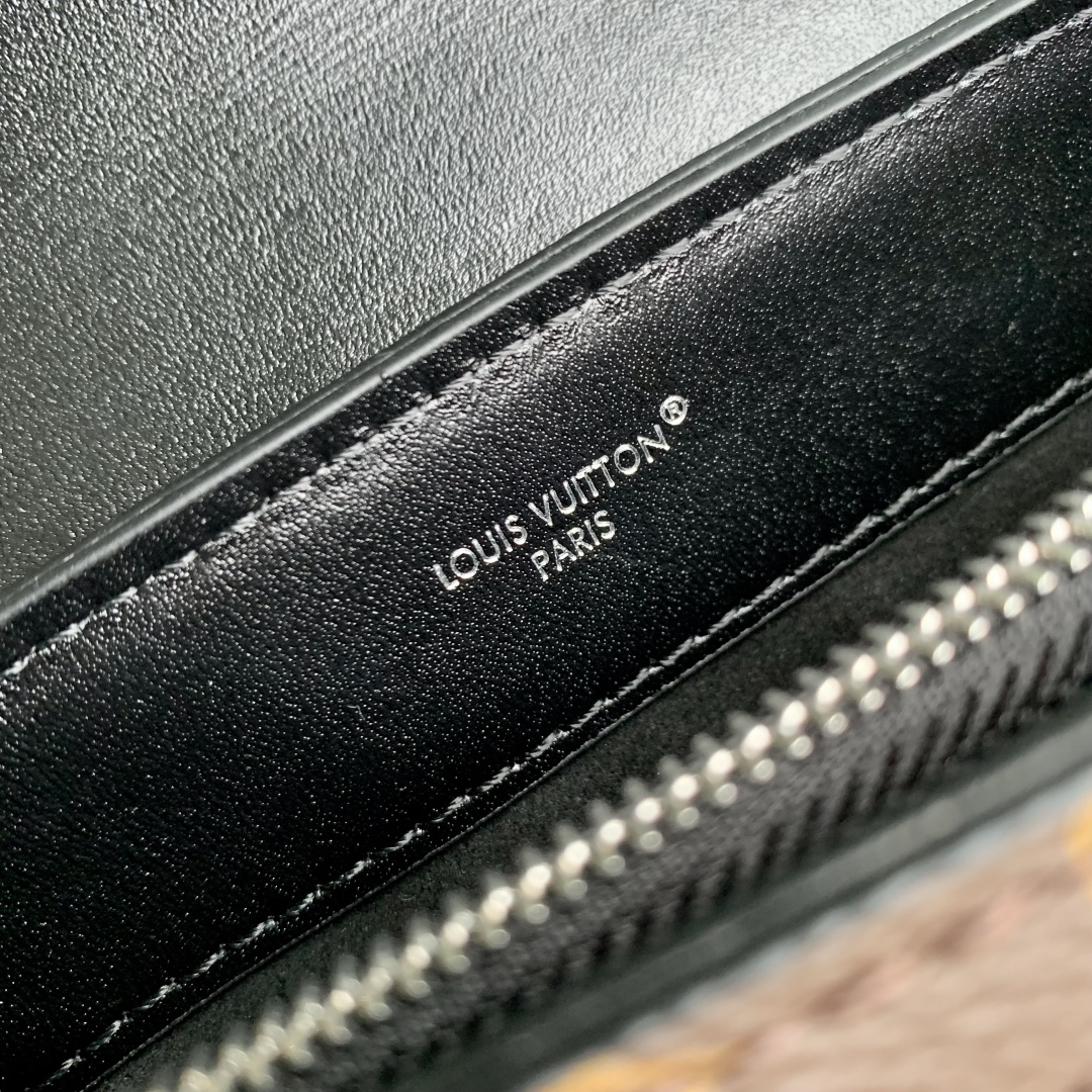 l0vis Vvtt0n dauphine soft -24*17*9cm