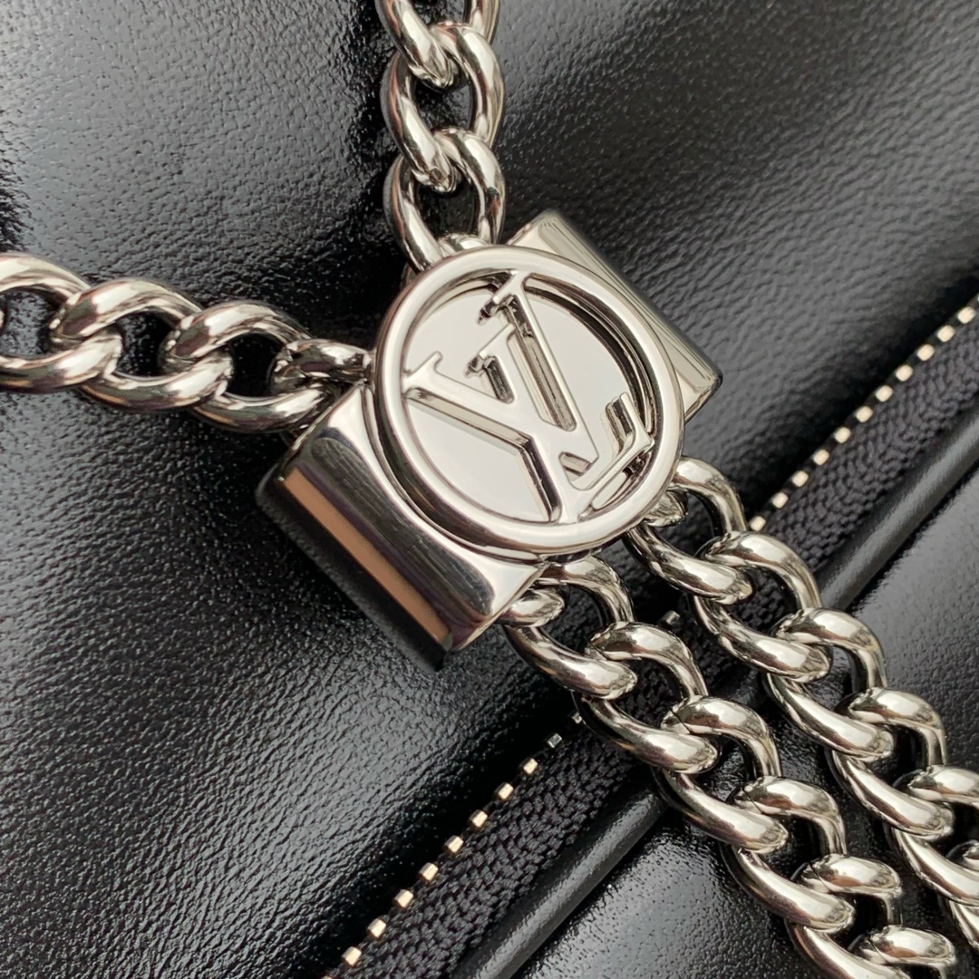 l0vis Vvtt0n no way vibe handbags -22.5 x 15.5 x 24cm