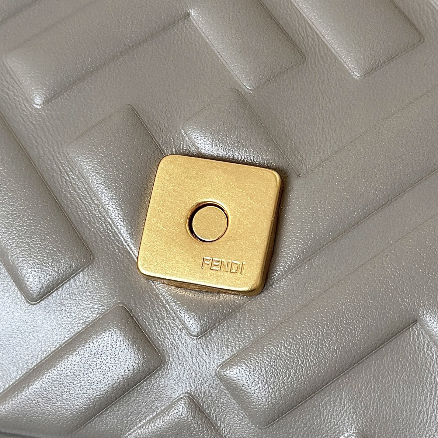 F**di baguette bag-26×5×13cm