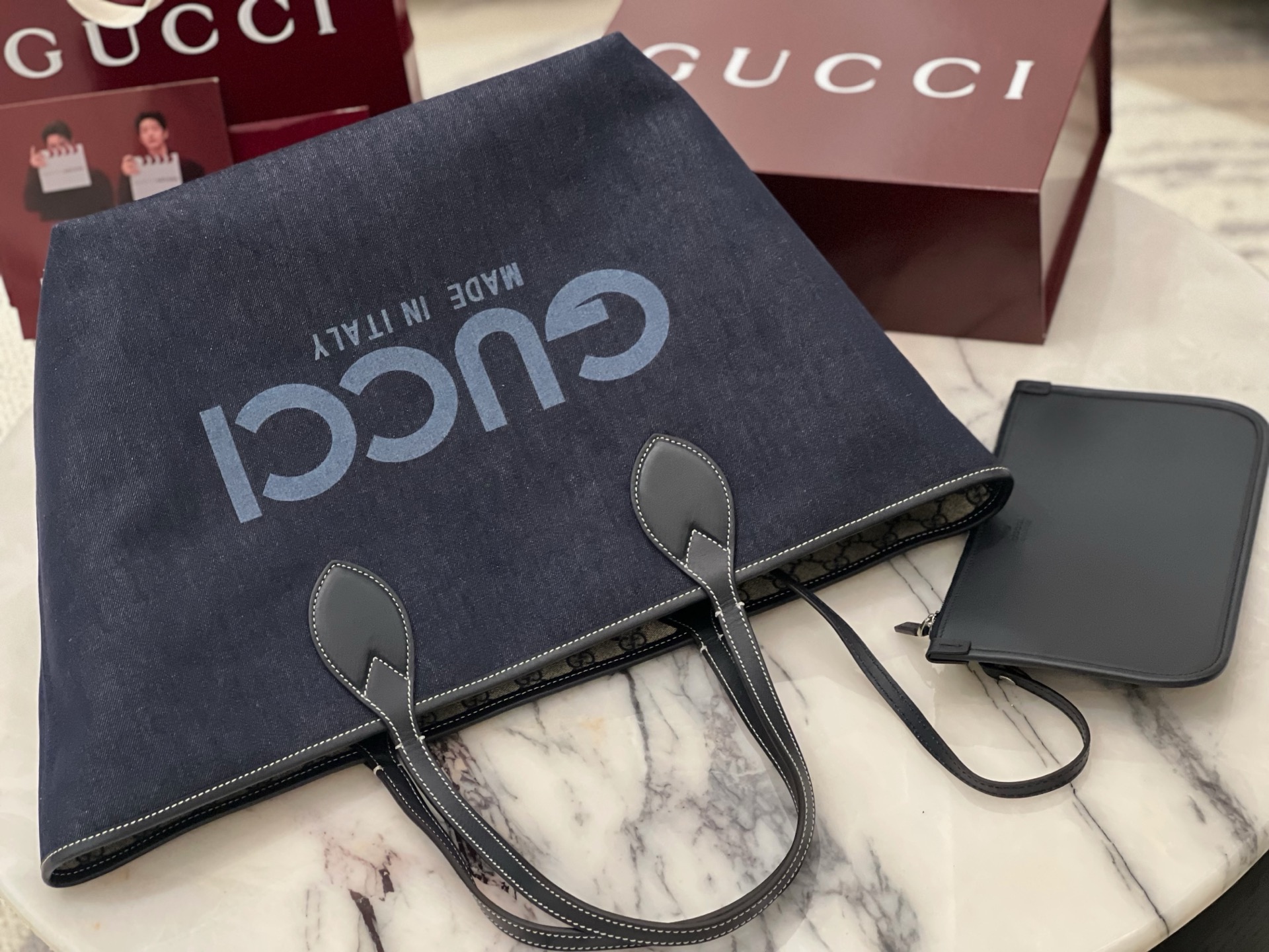 Gv*c* totissima reversible tote in dark blue denim -30.5 × 28 × 27cm