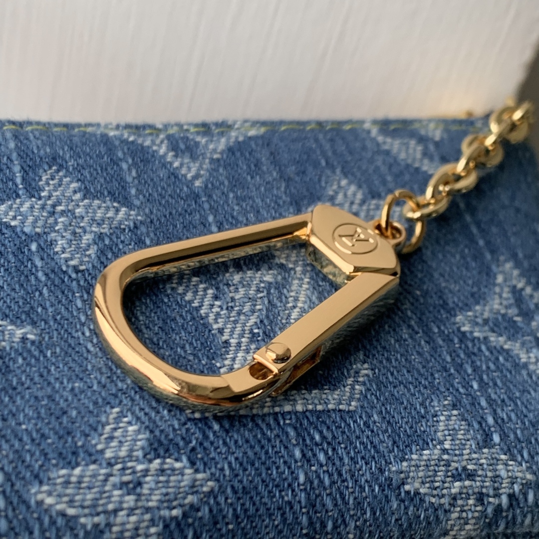 l0vis Vvtt0n wallet-7 x 1.5 x 12cm