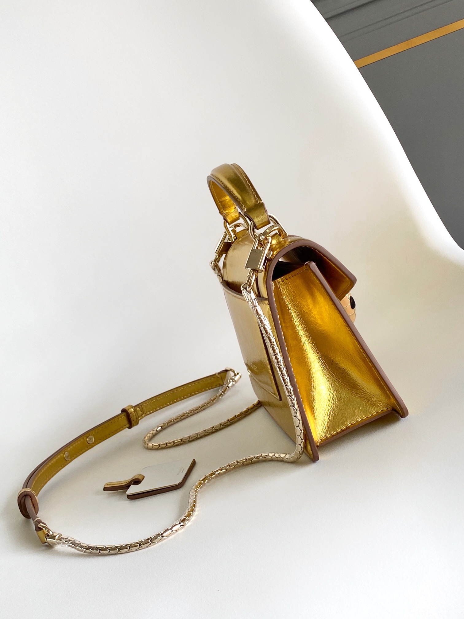 Bv1g*ai serpenti forever bag-19*11*5.5cm