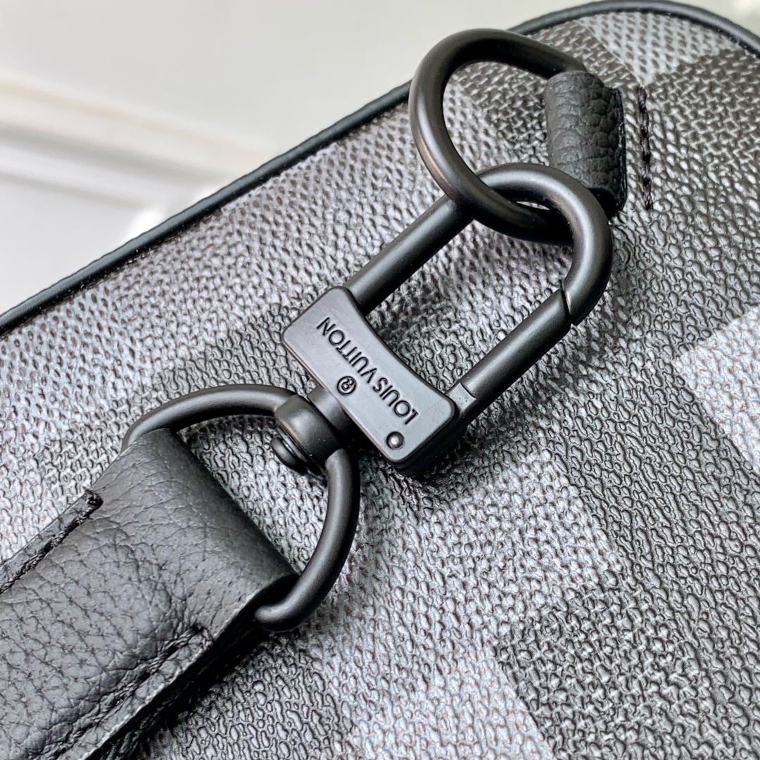 l0vis Vvtt0n avenue bag-16 x 33 x 5.7cm