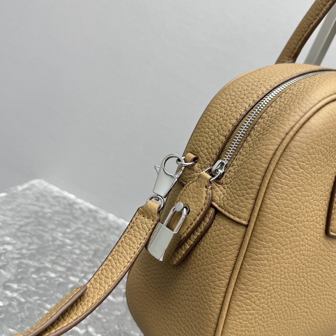 The R0w india 10 bag-24*8*19cm