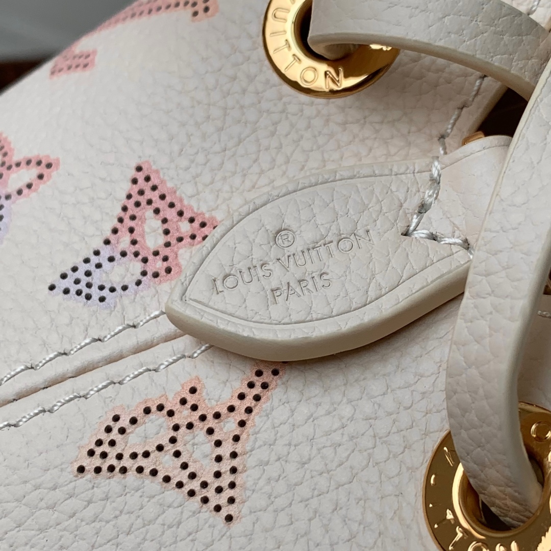 l0vis Vvtt0n bella tote bag-19 x 22 x 14cm