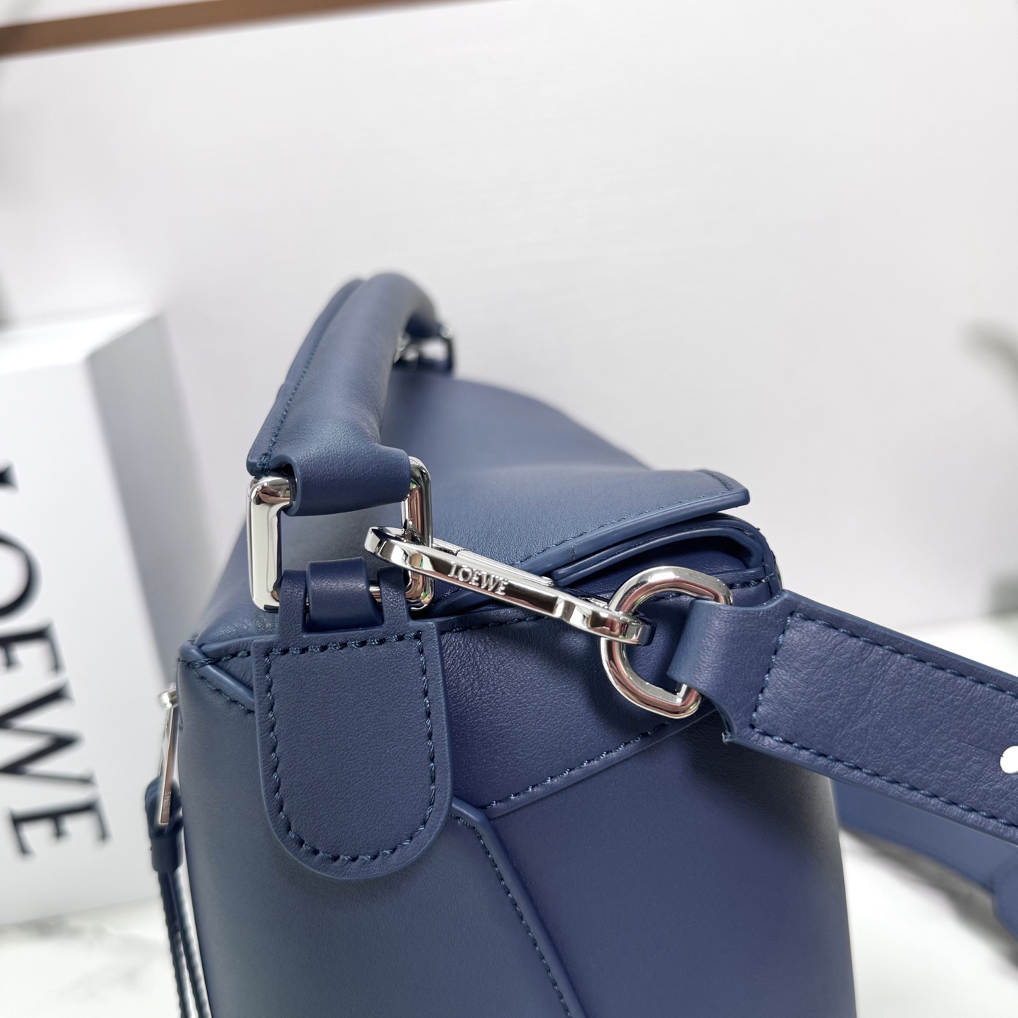 Lowee Puzzle Bag-33*14.7*21.5CM