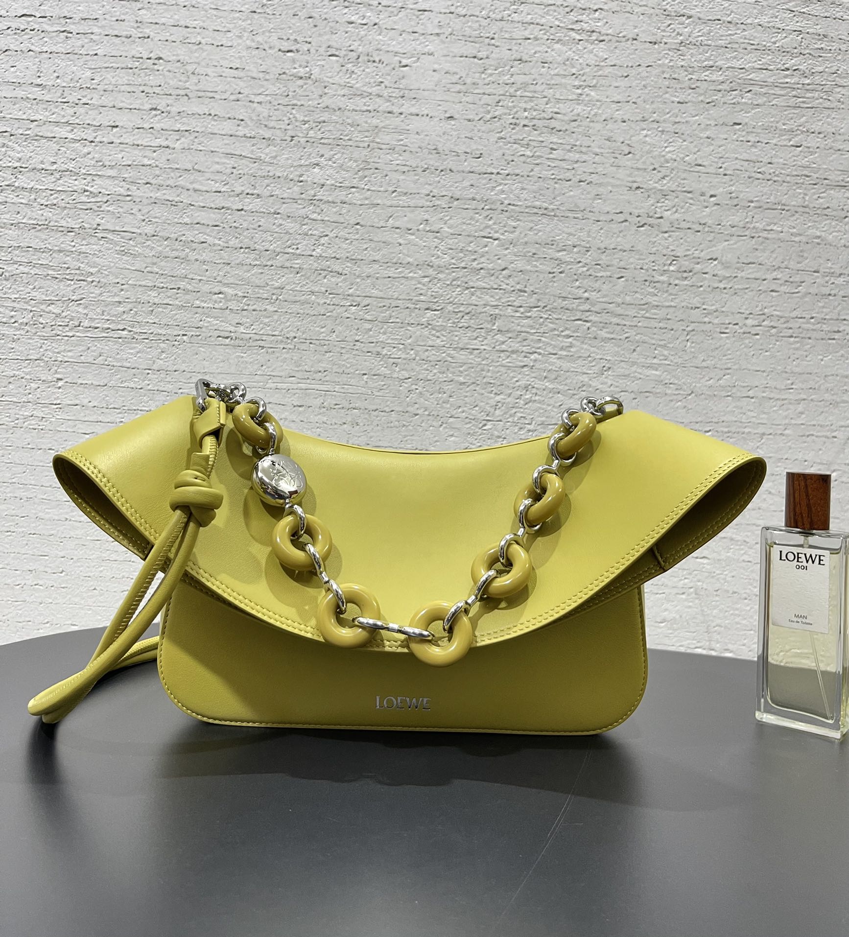 Lowee Ola Chain-Link Shoulder Bag-26*18*13CM