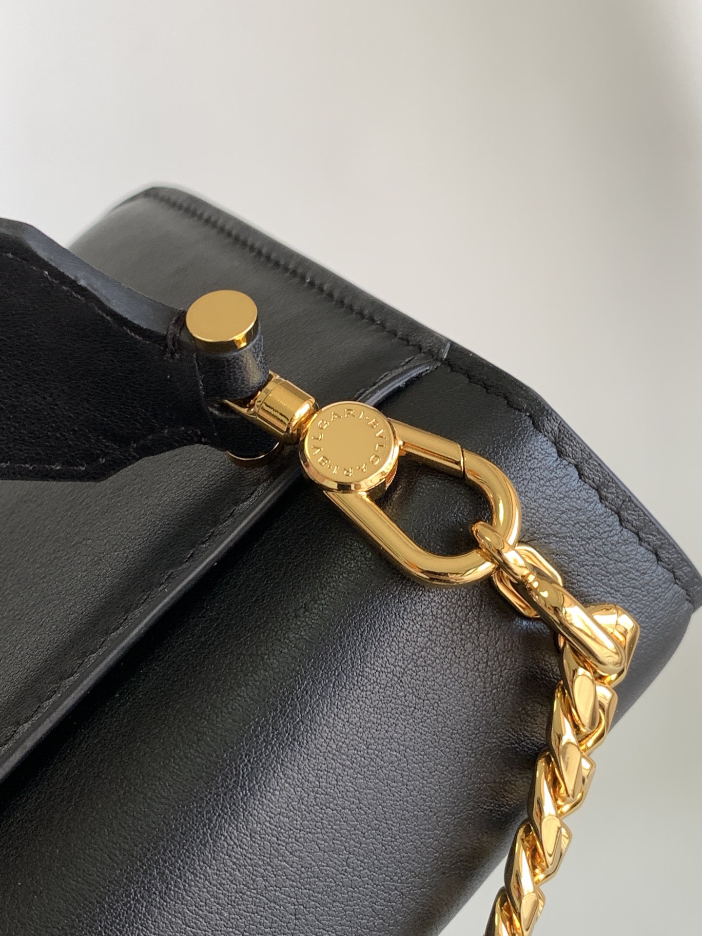 Bv1g*ai serpenti east-west maxi chain shoulder bag-28*17*6cm