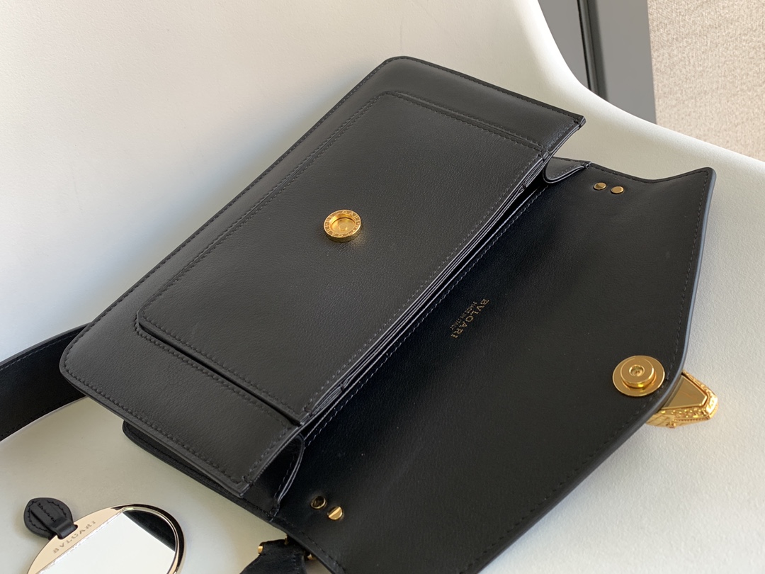 Bv1g*ai serpenti east-west maxi chain shoulder bag-28*17*6cm