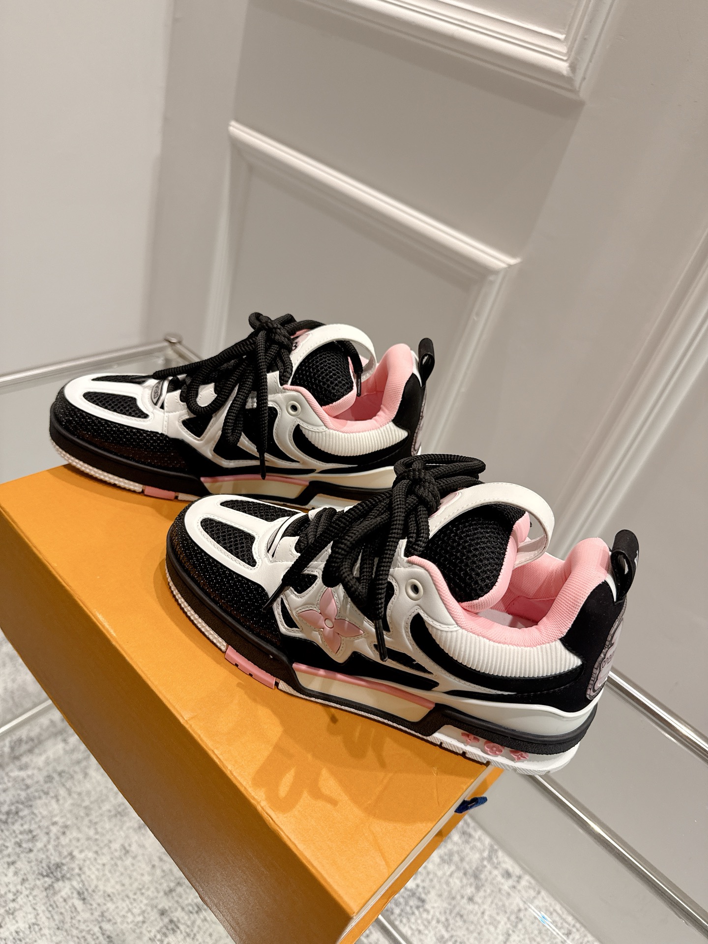 l0vis Vvtt0n skate sneaker(eu35-45)