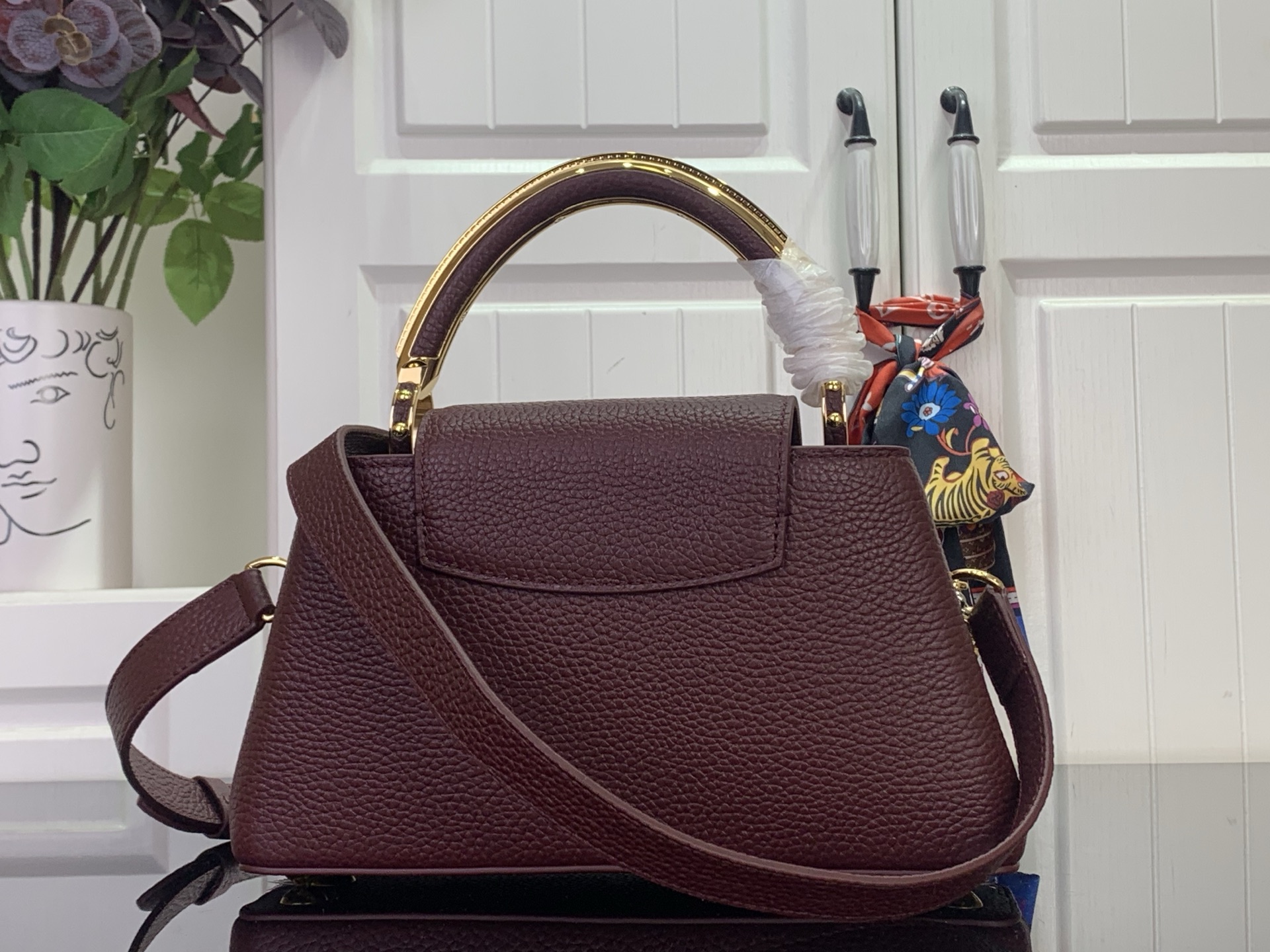 L0vis Vvtt0n Sac Capucines East West BB-29x18x9CM