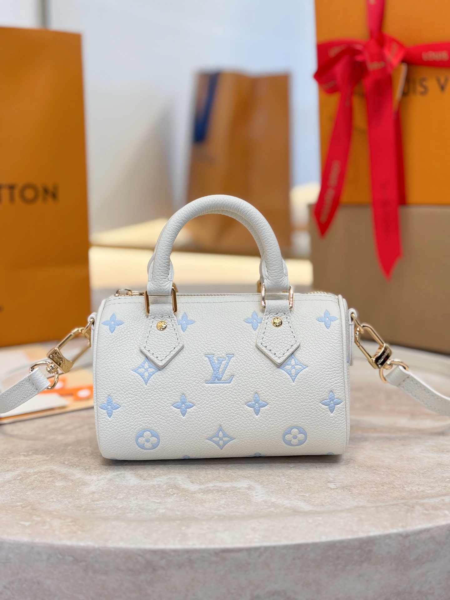 L0vis Vvtt0n Nano Speedy-M27702-16x10x7.5CM