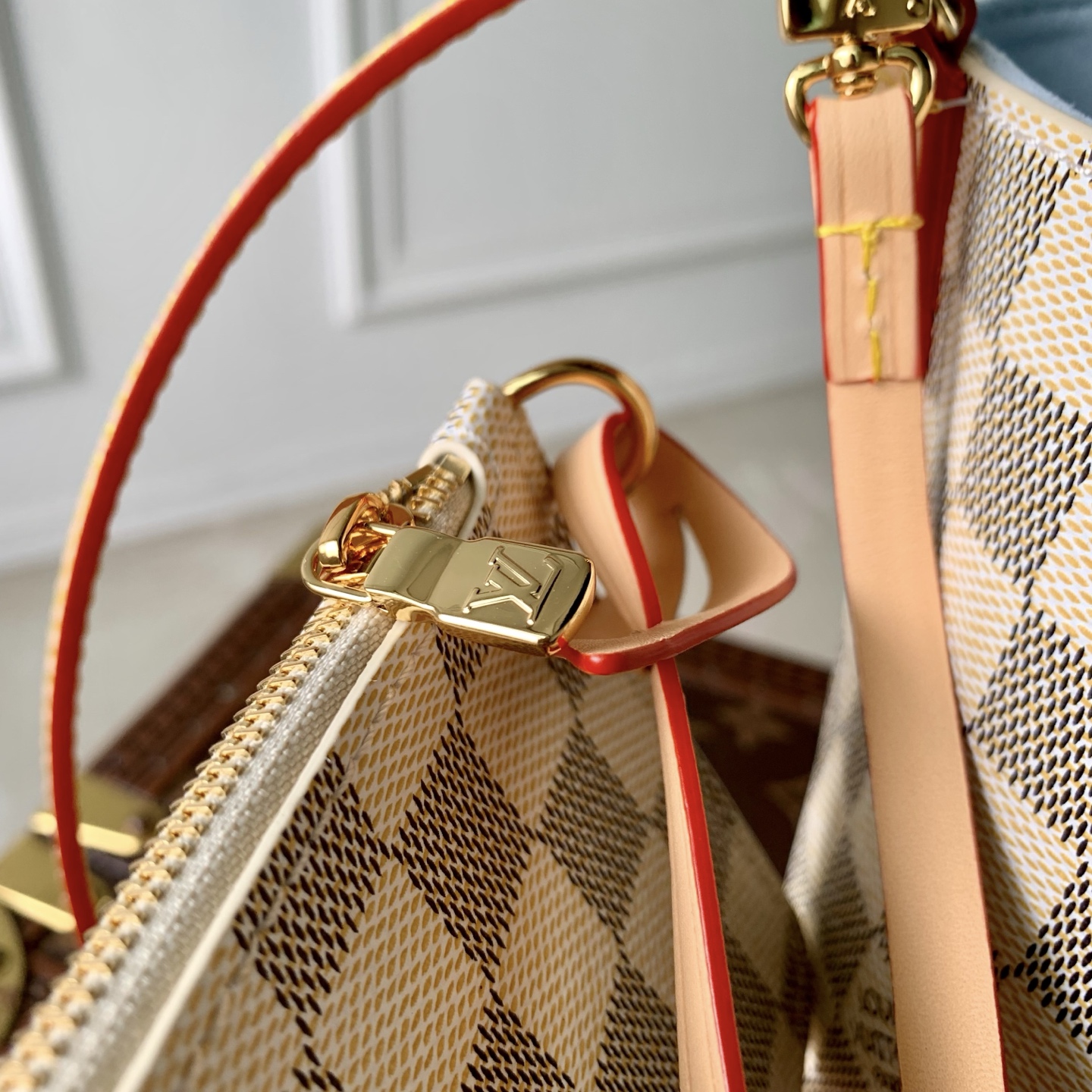 LV All In BB Bucket-M15130-18 x 12 x 16CM