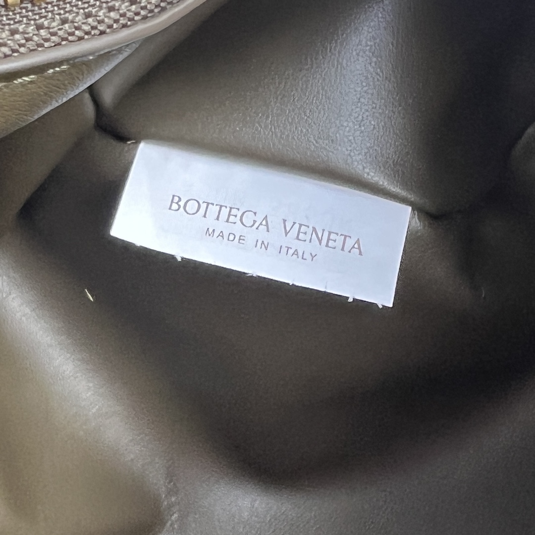 B0tt*ga Ven*ta Let