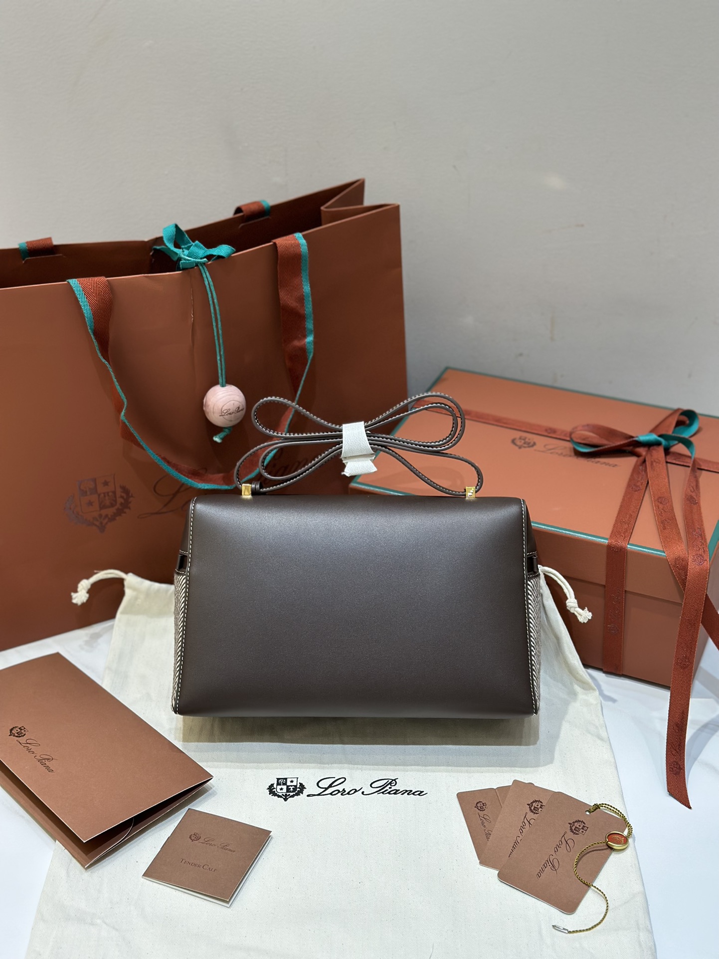 L0r0 P1ana Extra Bag L27-16*27*10CM