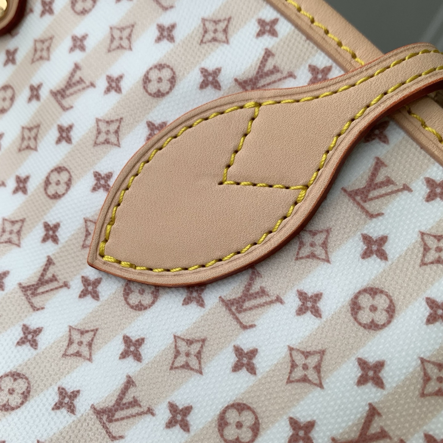 L0vis Vvtt0n Neverfull Inside Out MM-M28457-47 x 28 x 14CM