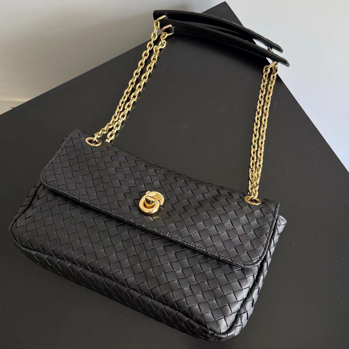 B0tt*ga Ven*ta Madison Intrecciato Leather Shoulder Bag-27*16*6CM