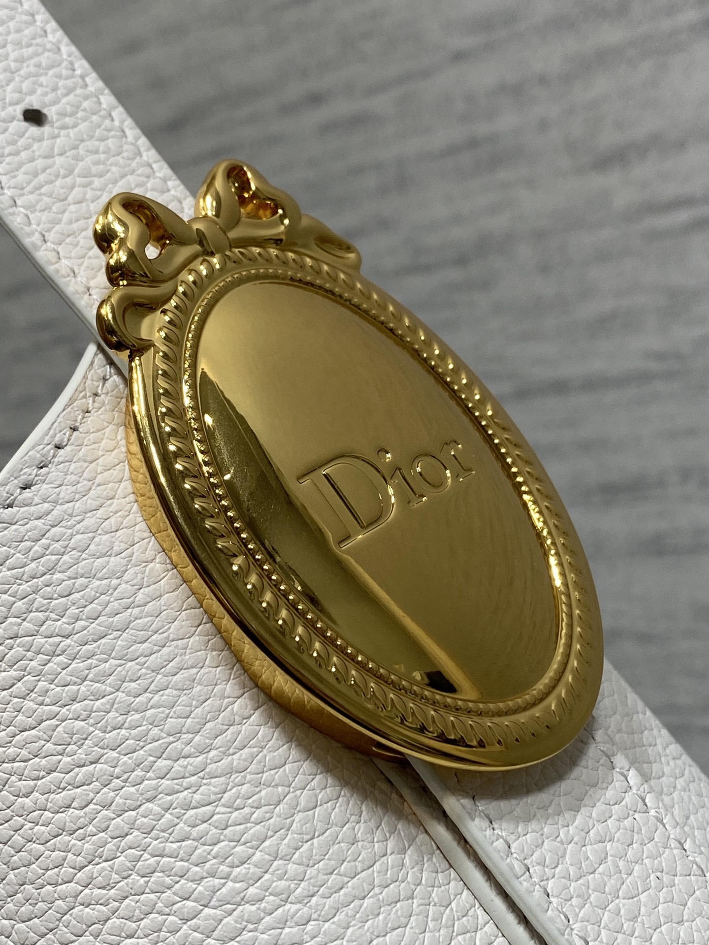 Di*or Médaillon Bucket-26.5x26x15CM
