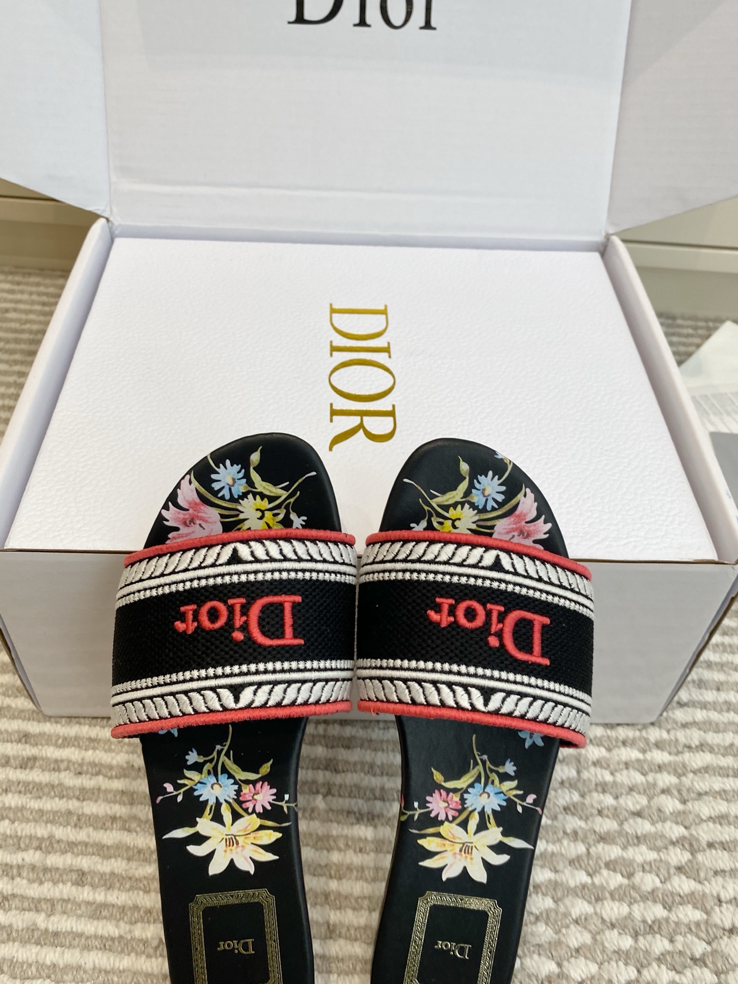 Diro Slippers