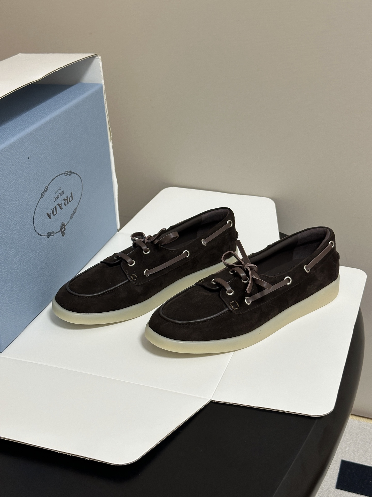 Pra*da 2026ss Suede Boat Shoes