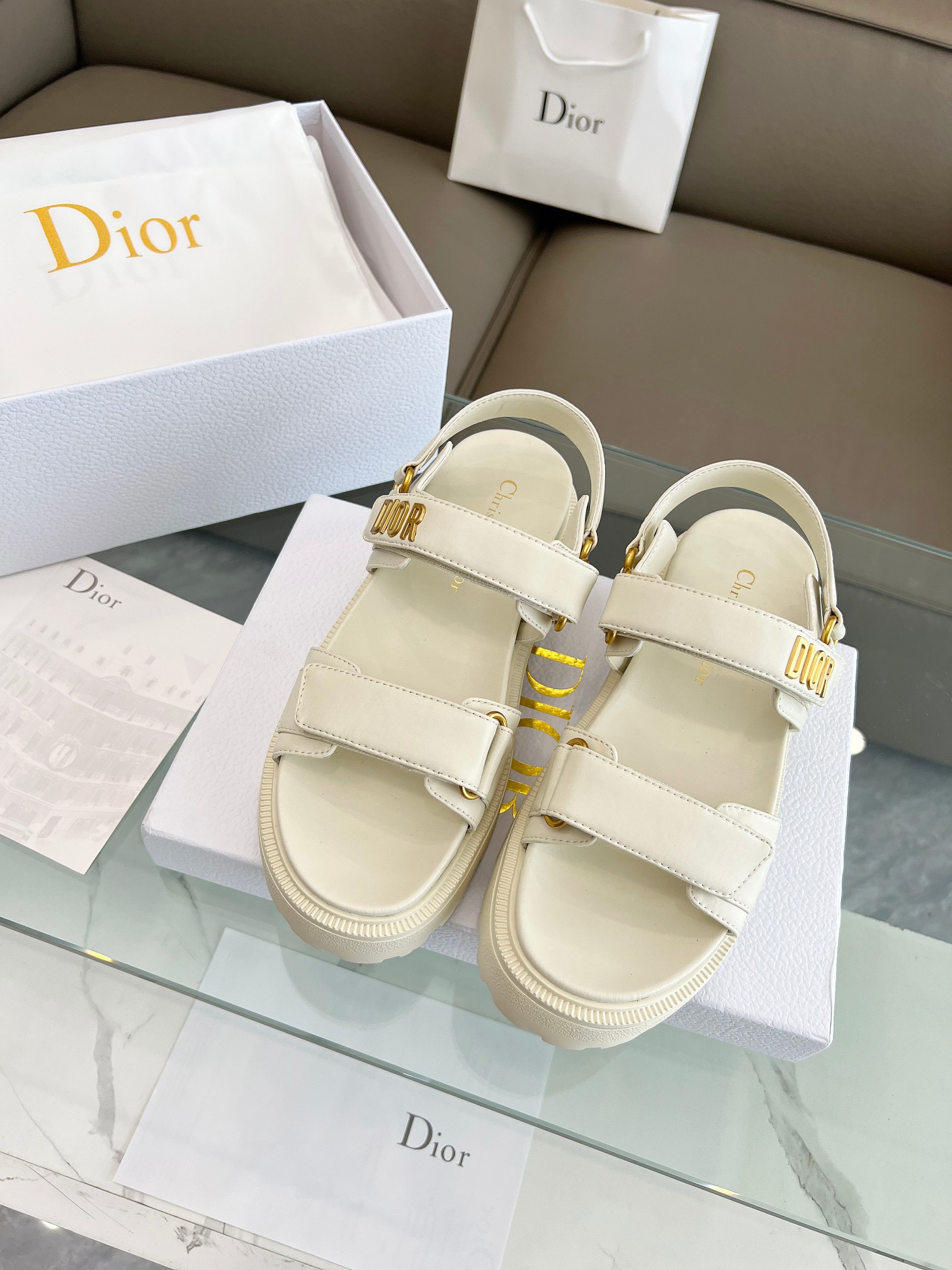 Diro Sandals